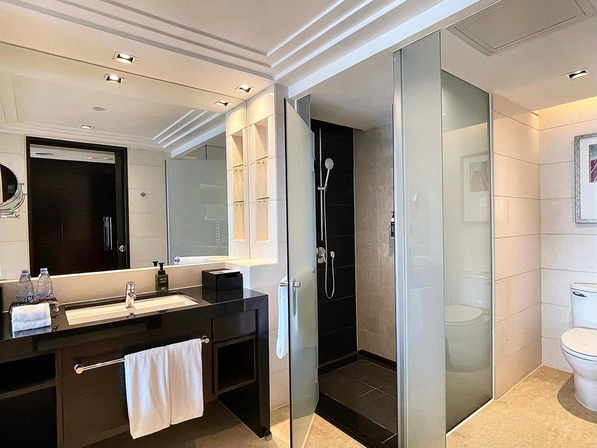 Swiss Grand Xiamen-Harbour View Hotel Екстериор снимка